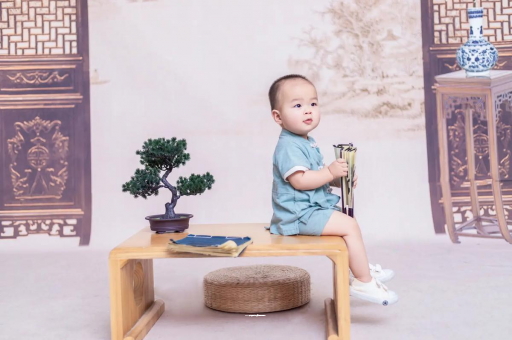 阳春宝宝汗毛重怎么办